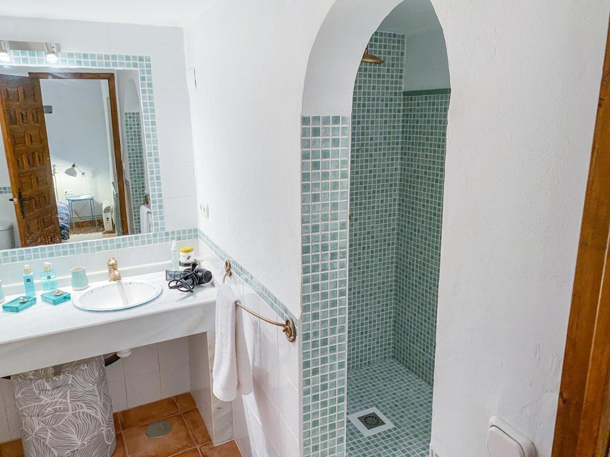 Dragonfly House Spain อันเตเกรา ภายนอก รูปภาพ