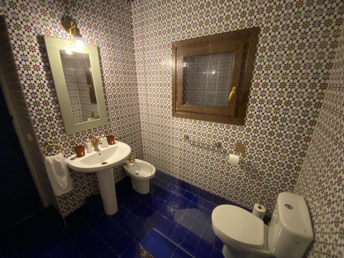 Dragonfly House Spain อันเตเกรา ภายนอก รูปภาพ